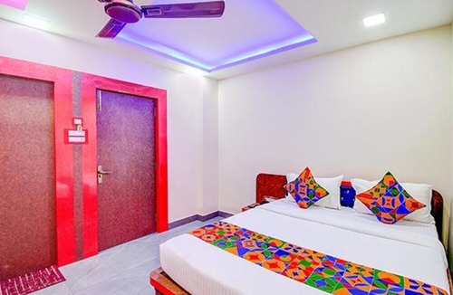 Lake Town Hotel | Fabhotel Mega Grand
