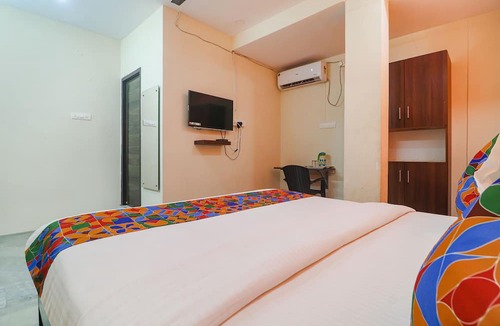 MVP Colony Hotel | Fabhotel Lotus Park