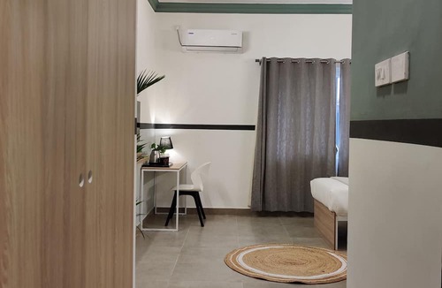 Stage 1 Hotel | Olive Zip Indiranagar Metro by Embassy Group