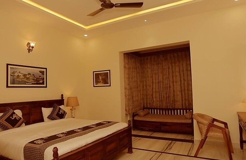 Sadri Hotel | Destinn The Neergarh Palace and Resort