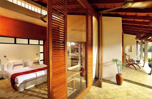 Kumbalam Villa | Baymaas Lake house
