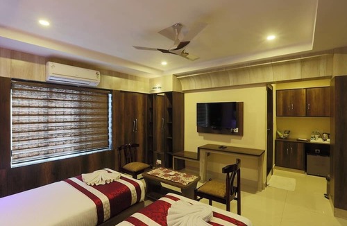 Nagaon Hotel | HOTEL BLUE BIRD