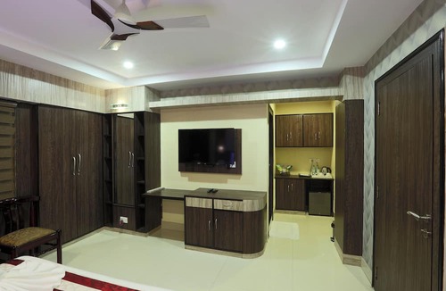 Nagaon Hotel | HOTEL BLUE BIRD