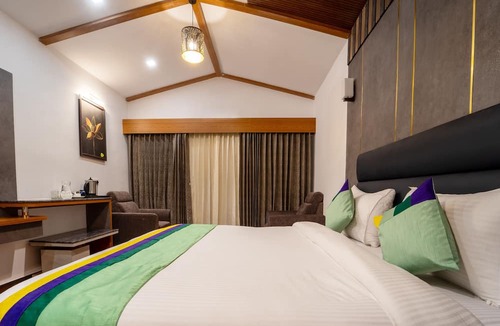 Kandal Hotel | Treebo Skydale Premium Suites, 1500 Mtrs From Ooty Lake