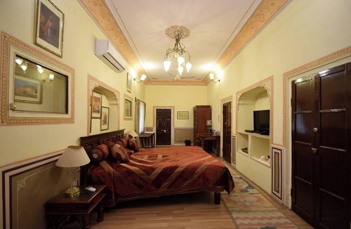 Jhotwara Hotel | Hari Mahal Palace-By Pachar Group