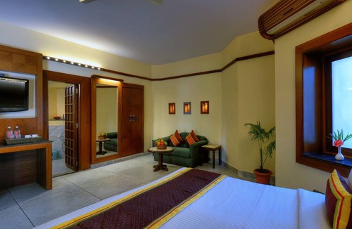Jodhpur Hotel | Treehouse Amaara- Pure Vegetarian Resort