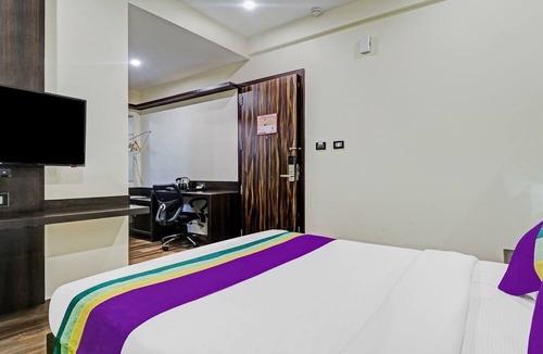 RR Nagar Hotel | Treebo Tryst Raj Vista