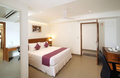 Jayanagar Hotel | Lilac Hotel 5th Block