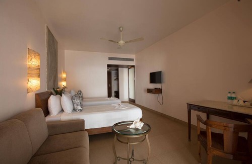 Dona Paula Resort | Prainha