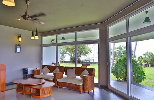 Kumbalam Villa | BLUSALZ MANOR Waters Edge Kochi