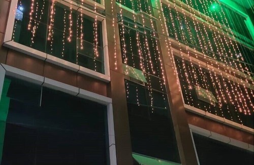 Jhansi Hotel | Green Leaf