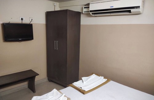 Hyderabad Hotel | Suprabath Residency