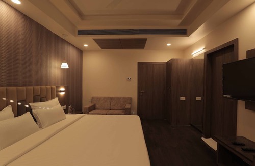 Sasan Gir Hotel | Pride Biznotel Gir Sasan