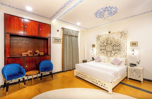 Mali Colony Hotel | The Chronicles by WSI - Near the Lake Pichola Udaipur