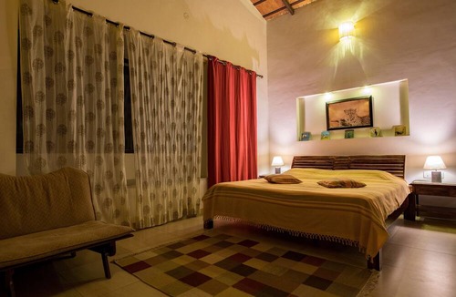 Bandipur Hotel | Dholes Den Bandipur