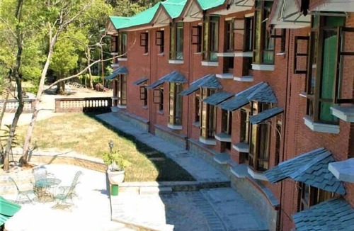 Gunehr Hotel | WelcomHeritage Taragarh Palace