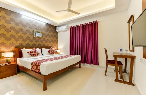 Kaloor Hotel | Hilite Inn