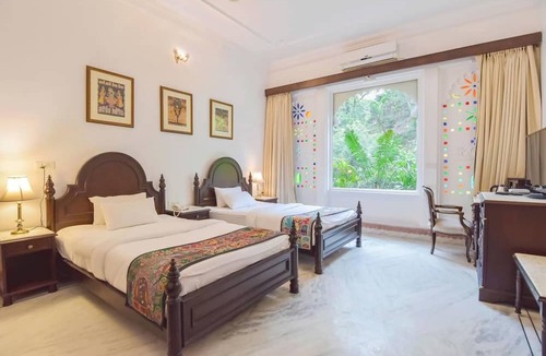 Lake Swaroop Sagar Hotel | Raj Kuber - A Boutique Lake View Hotel