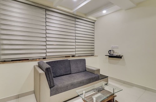 Sector 2 Hotel | Itsy Hotels Kozy Rooms