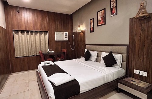 Mira Road East Hotel | Hotel merakee
