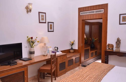 Bharatpur Hotel | Udai Vilas Palace