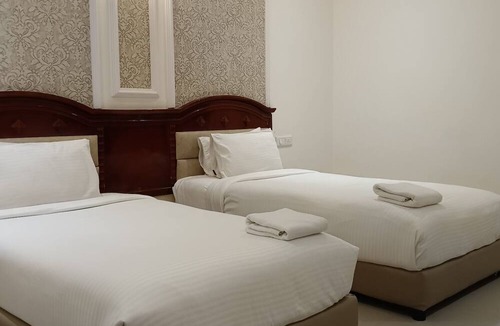 Malleshwaram Hotel | Hyde Park Orchards