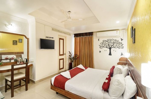 Shanthala Nagar Hotel | Octave Church Inn