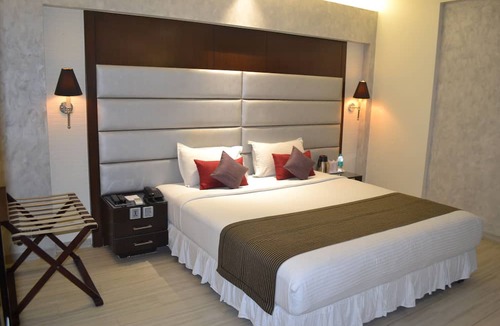 Kalighat Hotel | Southern Plaza