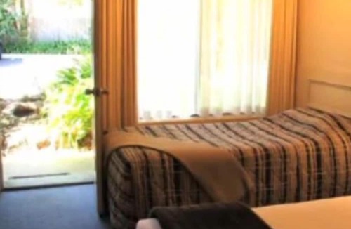 Clayton Hotel | Clayton Monash Motor Inn & Serviced Apartments