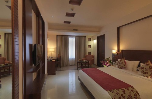 Shimoga Hotel | Royal Orchid Central