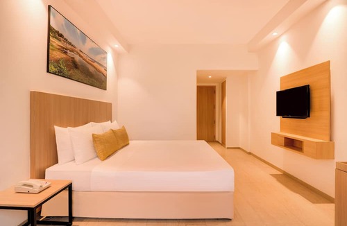 Mylapore Tiruvallikk Hotel | Keys Prima by Lemon Tree Hotels, Katti-Ma, Chennai