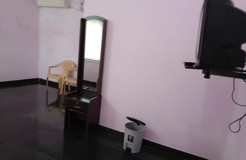 Mahabalipuram Beach House | Ulo Rainbow Guest House