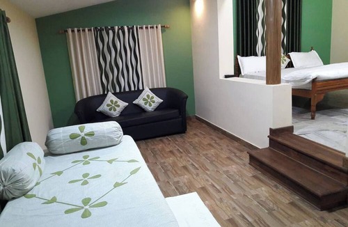 Kolagappara House | Room-wayanad Stay the Pepper Suite