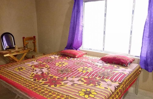 Bolpur Bed & Breakfast | Home Stay World