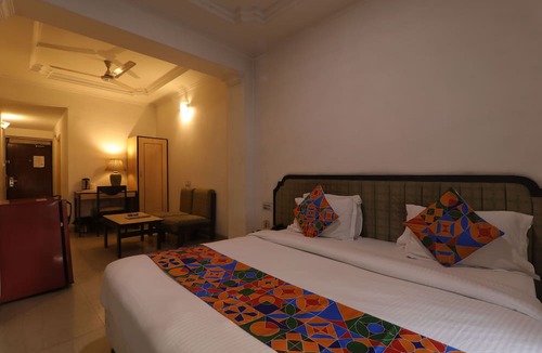 Charbagh Hotel | Mohan Hotel