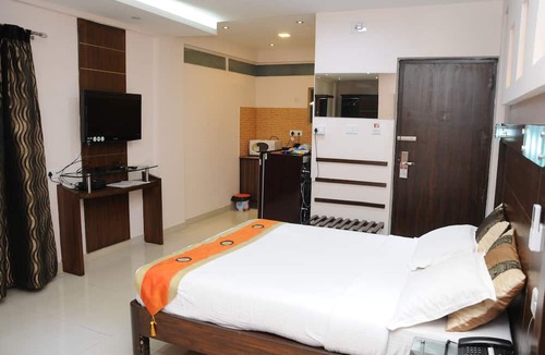 HBR Layout Hotel | Maple Suites