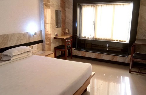 Maharana Pratap Nagar Hotel | Hotel Arch Manor Deluxe