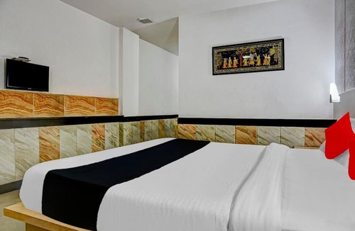 Maharana Pratap Nagar Hotel | Hotel Arch Manor Deluxe