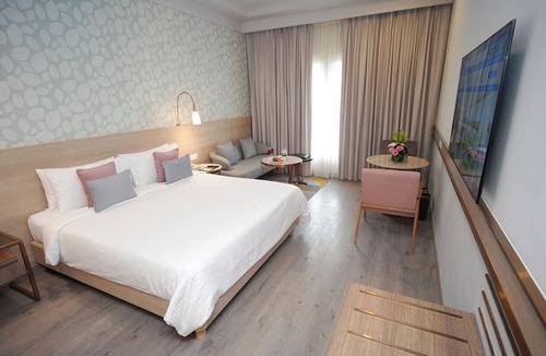Nehru Place Hotel | The Muse Sarovar Portico Nehru Place Delhi