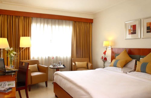 Hyderabad Hotel | Hampshire Plaza Hyderabad