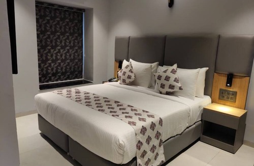Narasapura Hotel | Ramanashree California Resort
