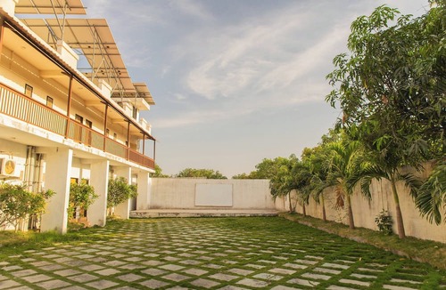 Maliya Hotel | Daksh Resort And Amusement Park