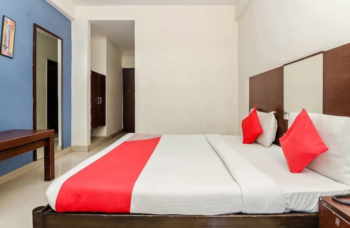 Begumpet Hotel | OYO 9386 Begumpet
