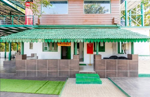 Mundhegaon Hotel | The Herb Farm