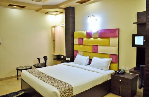 Malda Hotel | Hotel Silver Arcade