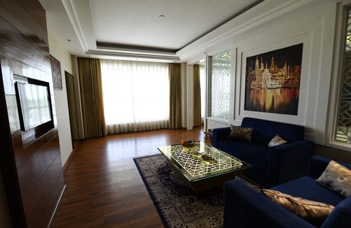 Jaipur Hotel | Stardom Resort