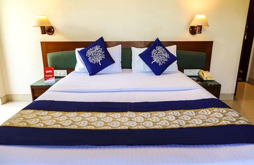Meera Nagar Hotel | Hotel Lotus