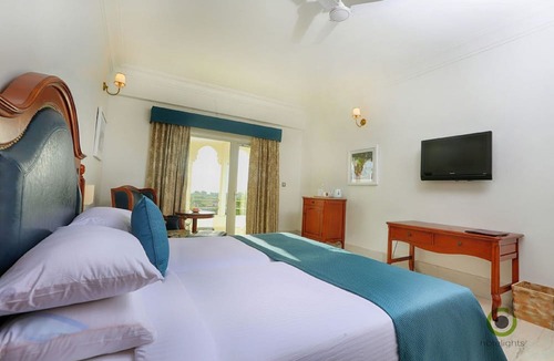 Lake Pichola Hotel | Fateh Niwas