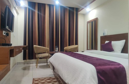 Nahan Hotel | Hotel HV