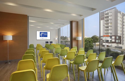 Thoraipakkam Hotel | Holiday Inn Express Chennai OMR Thoraipakkam by IHG